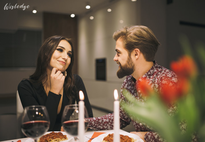 Offer a romantic dinner or plan a surprising date before proposing her